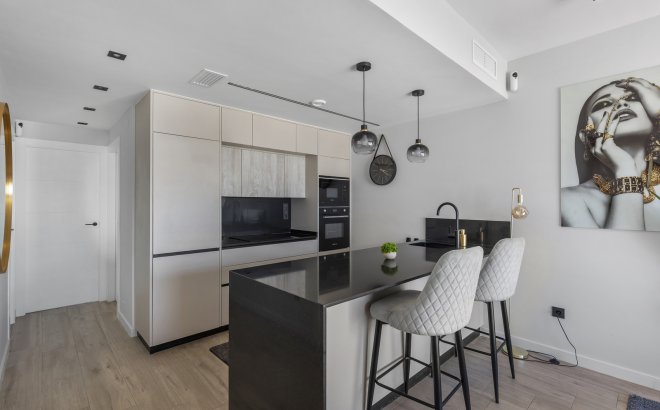 Revente - Penthouse -
Orihuela Costa - Costa Blanca