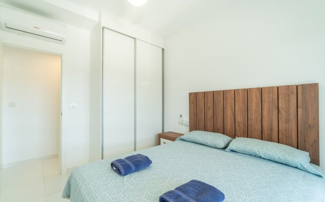 Herverkoop - Appartement -
San Miguel de Salinas - Inland
