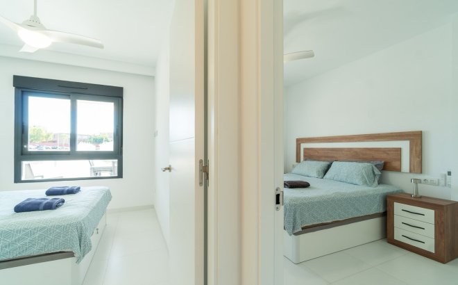 Herverkoop - Appartement -
San Miguel de Salinas - Inland
