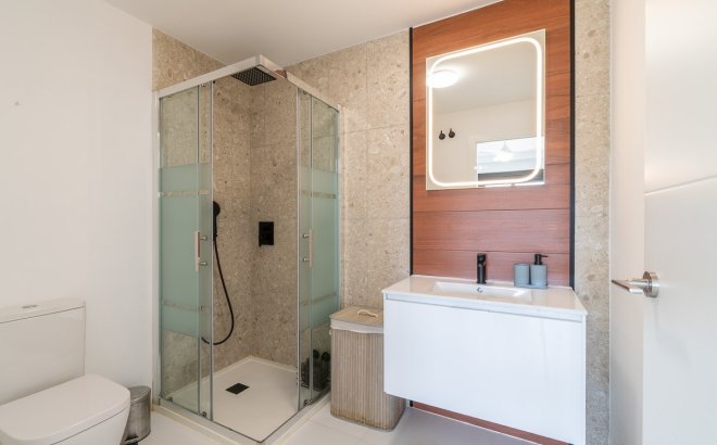 Herverkoop - Appartement -
San Miguel de Salinas - Inland