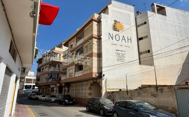 Resale - Apartment -
La Mata - Costa Blanca