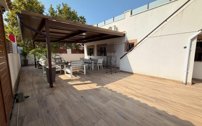 Revente - Town House -
Torrevieja - Nueva Torrevieja