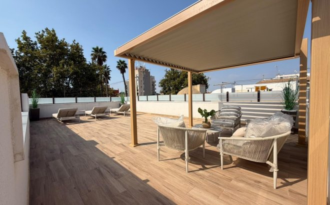 Revente - Town House -
Torrevieja - Nueva Torrevieja
