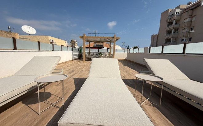 Revente - Town House -
Torrevieja - Nueva Torrevieja