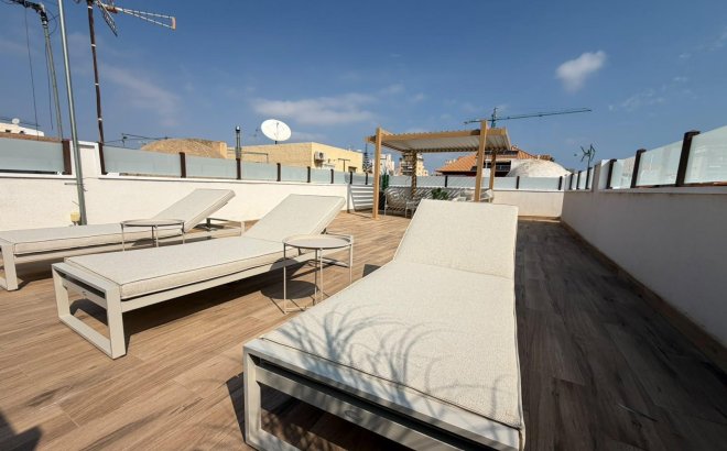 Revente - Town House -
Torrevieja - Nueva Torrevieja