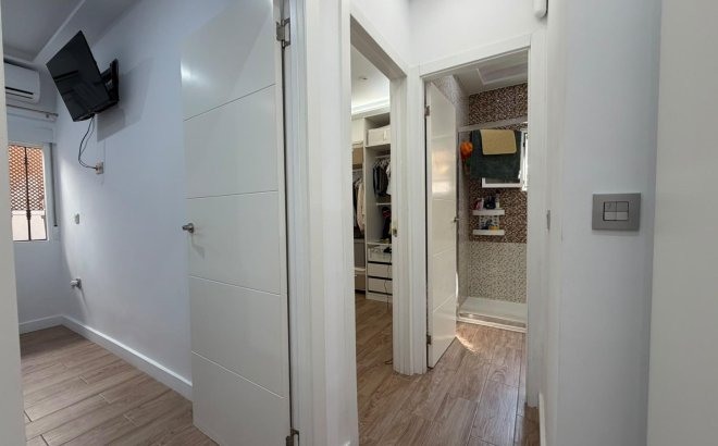 Revente - Town House -
Torrevieja - Nueva Torrevieja
