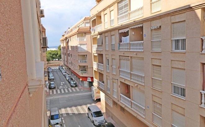 Resale - Apartment -
Torrevieja - Acequion