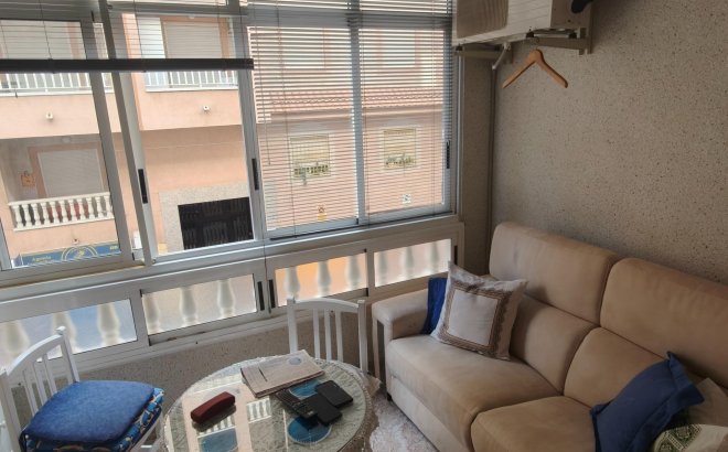 Revente - Appartement -
Torrevieja - Playa del Cura