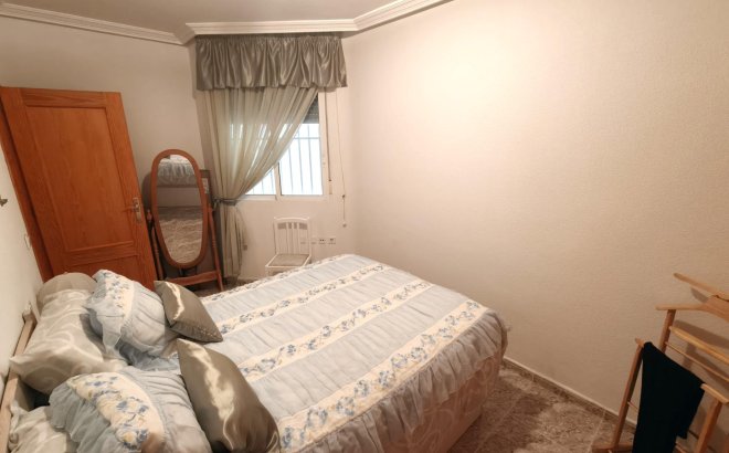 Revente - Appartement -
Torrevieja - Playa del Cura