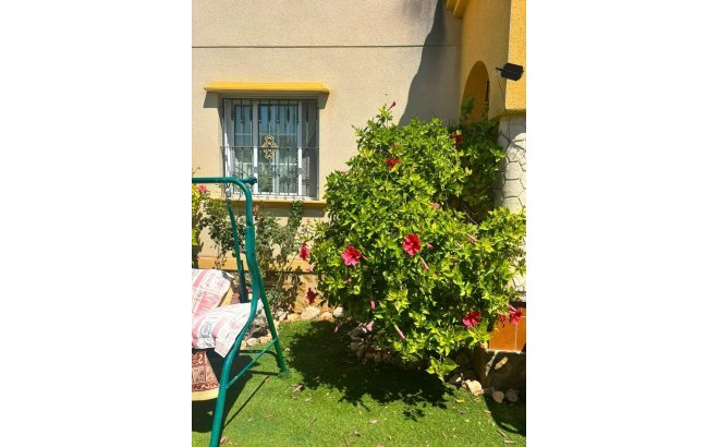 Resale - Villa -
Orihuela Costa - Lomas de Cabo Roig