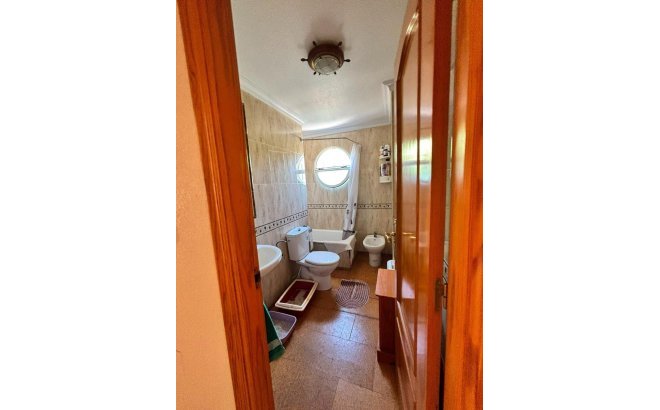 Resale - Villa -
Orihuela Costa - Lomas de Cabo Roig