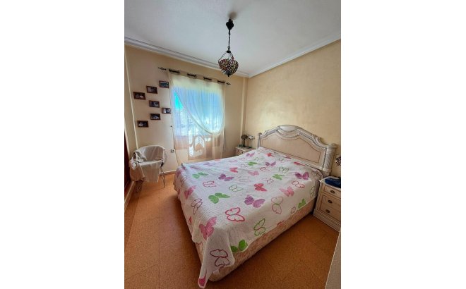 Resale - Villa -
Orihuela Costa - Lomas de Cabo Roig