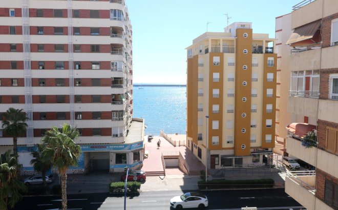 Resale - Apartment -
Torrevieja - Acequion