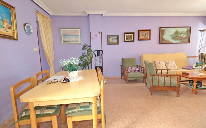 Resale - Apartment -
Torrevieja - Acequion
