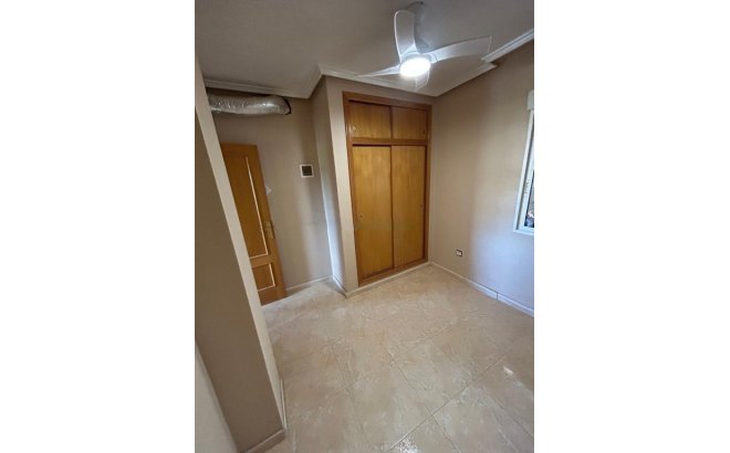 Resale - Apartment -
Torremendo - Costa Blanca