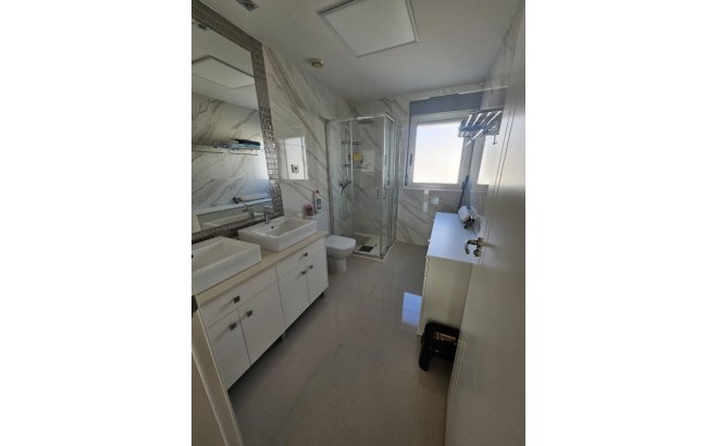 Resale - Semi Detached -
Torrevieja - Costa Blanca