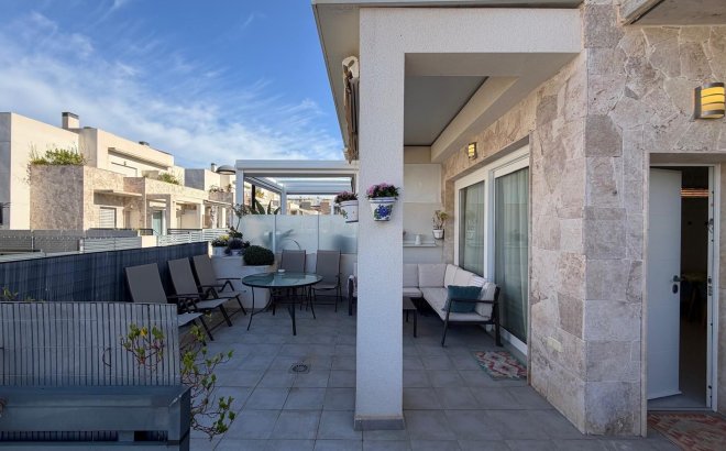 Resale - Town House -
Torrevieja - Aguas Nuevas