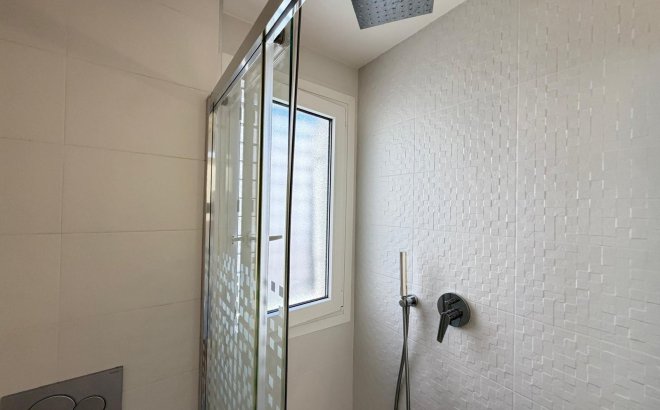 Resale - Town House -
Torrevieja - Aguas Nuevas