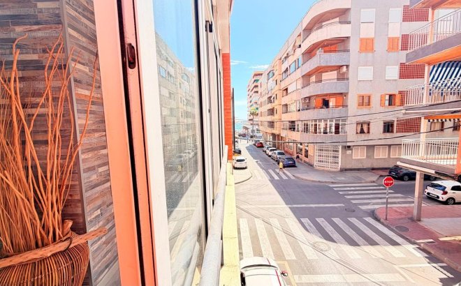 Resale - Apartment -
Torrevieja - Acequion