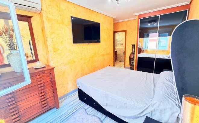 Resale - Apartment -
Torrevieja - Acequion