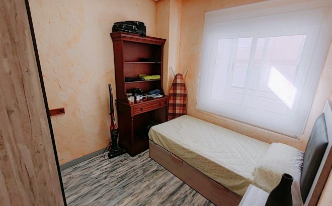 Resale - Apartment -
Torrevieja - Acequion
