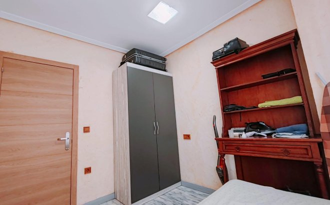Resale - Apartment -
Torrevieja - Acequion