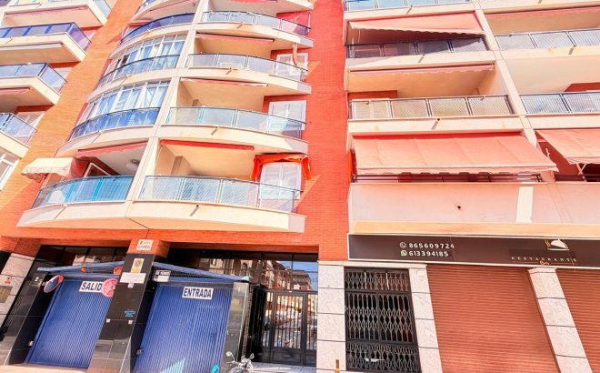 Resale - Apartment -
Torrevieja - Acequion