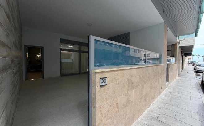 Revente - Appartement -
Torrevieja - Playa del Cura
