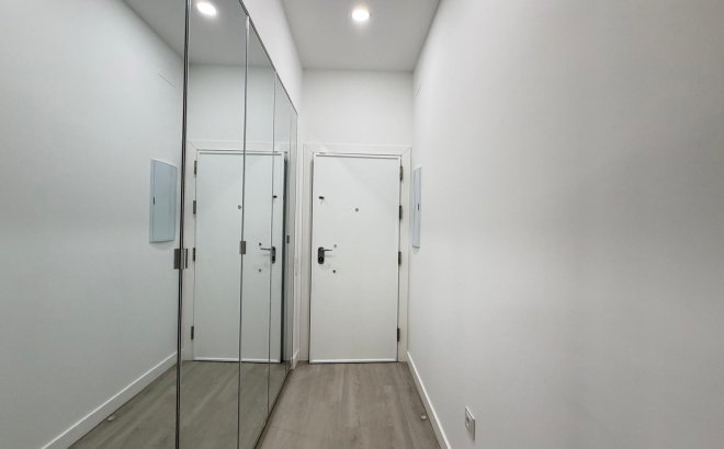 Revente - Appartement -
Torrevieja - Playa del Cura