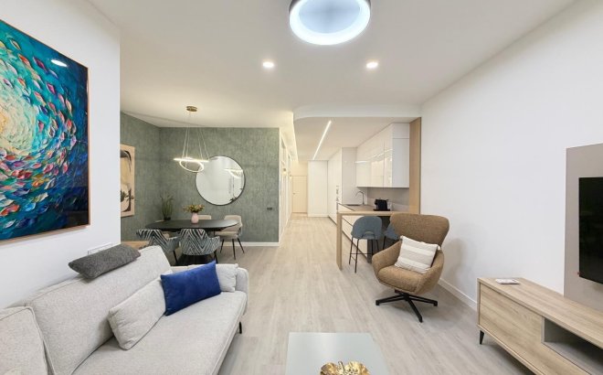 Revente - Appartement -
Torrevieja - Playa del Cura