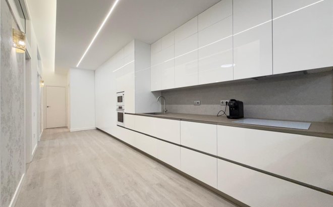 Revente - Appartement -
Torrevieja - Playa del Cura