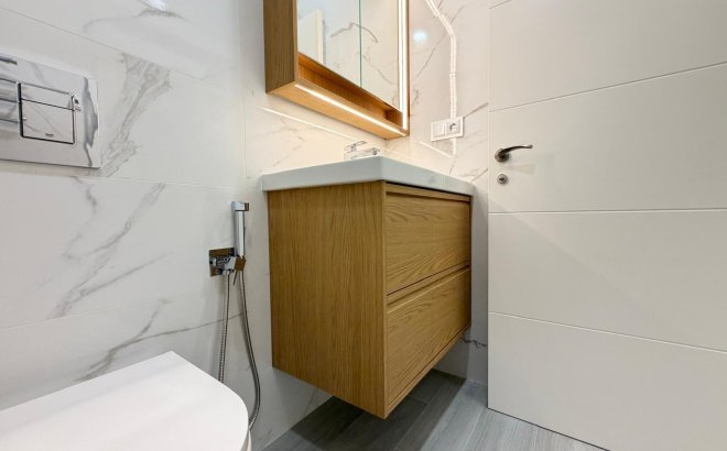 Revente - Appartement -
Torrevieja - Playa del Cura