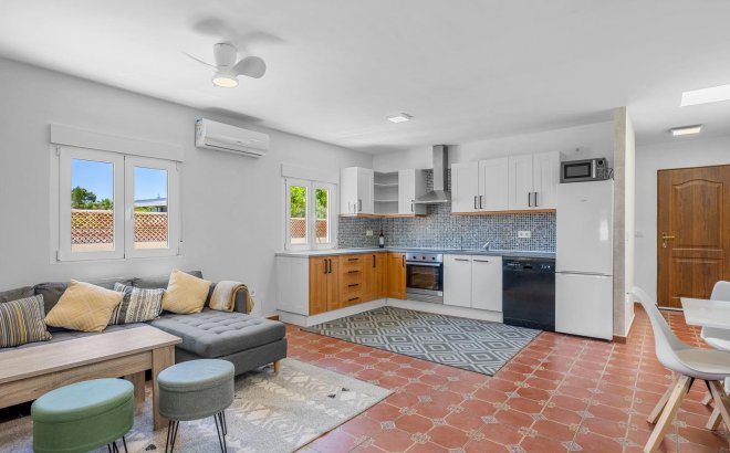 Resale - Villa -
Ciudad Quesada - Costa Blanca