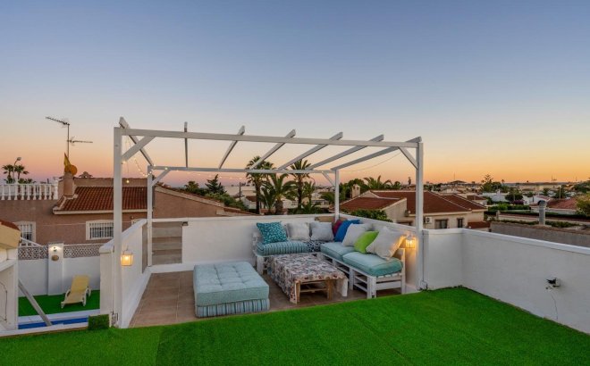 Resale - Villa -
Ciudad Quesada - Costa Blanca