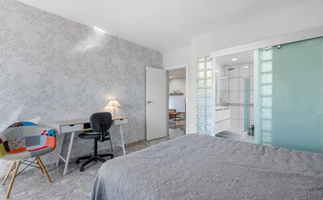 Resale - Villa -
Ciudad Quesada - Costa Blanca