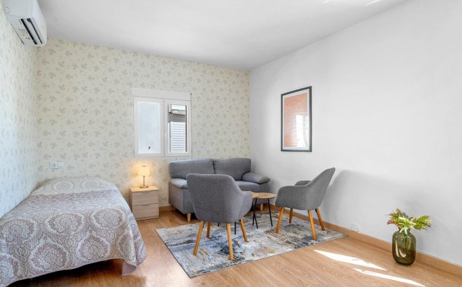 Resale - Villa -
Ciudad Quesada - Costa Blanca