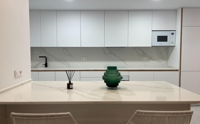 Revente - Appartement -
Torrevieja - Torreblanca