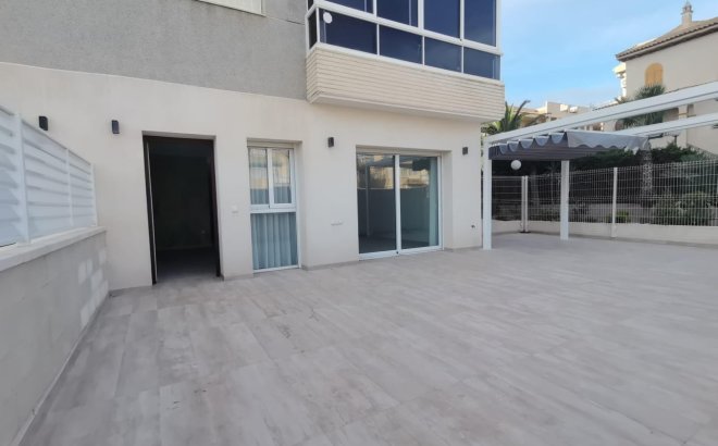 Revente - Appartement -
Torrevieja - Torreblanca