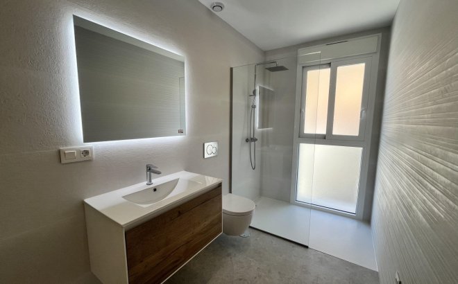Revente - Appartement -
Torrevieja - Torreblanca
