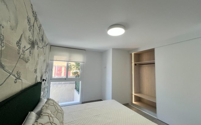 Revente - Appartement -
Torrevieja - Torreblanca