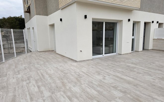 Revente - Appartement -
Torrevieja - Torreblanca