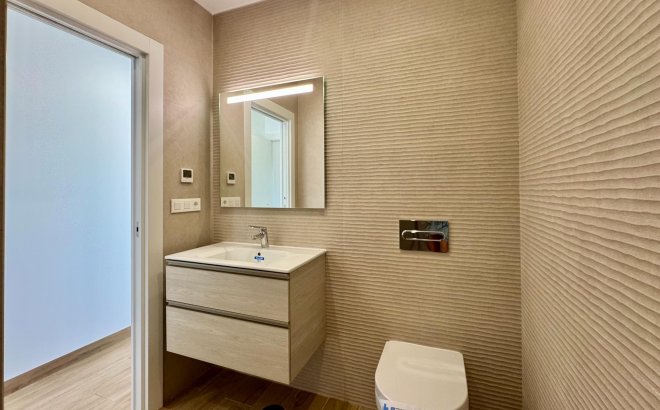 Revente - Penthouse -
Torrevieja - Costa Blanca