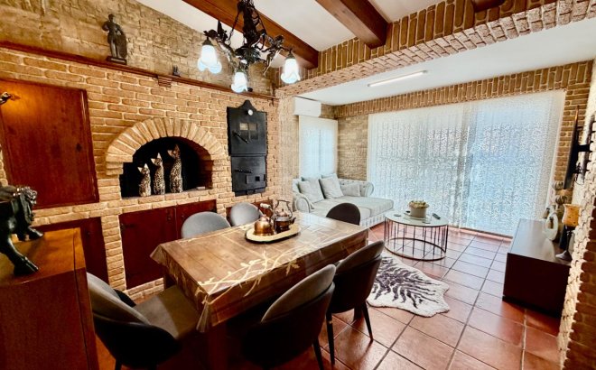 Revente - Town House -
Orihuela Costa - La Zenia