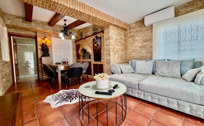 Revente - Town House -
Orihuela Costa - La Zenia