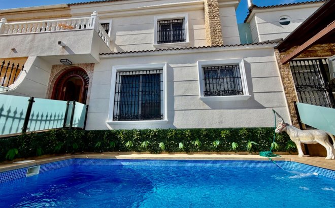 Revente - Town House -
Orihuela Costa - La Zenia