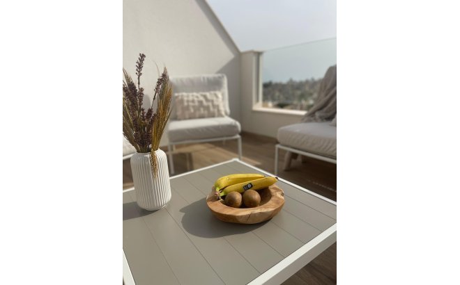 Revente - Penthouse -
Orihuela Costa - Las Filipinas