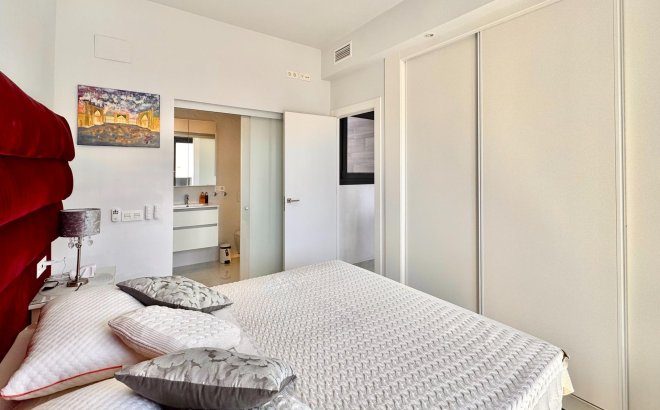 Herverkoop - Villa -
Orihuela Costa - Lomas de Cabo Roig