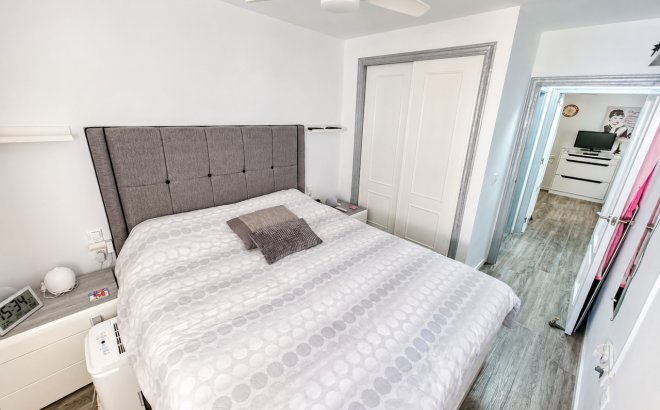 Herverkoop - Appartement -
Vistabella Golf Entre Naranjos - Inland