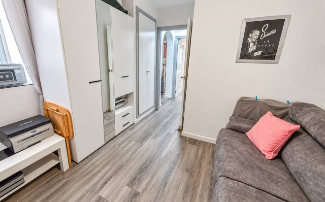 Herverkoop - Appartement -
Vistabella Golf Entre Naranjos - Inland
