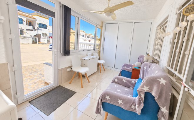 Herverkoop - Appartement -
Vistabella Golf Entre Naranjos - Inland